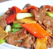 Ginger and Scallion Stir-Fried Beef Rice