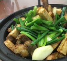 Braised Spare Ribs with Taro