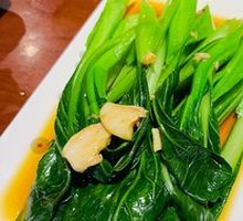 Stir-Fried Bok Choy with Garlic