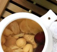 Lotus Seed and Lily Bulb Stewed Pork