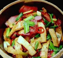 Yoxian Tofu Stir-fried with Preserved Pork