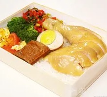 Steamed Chicken Leg Rice