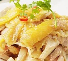 Shredded Chicken Rice with Pork Offal and Bok Choy Soup