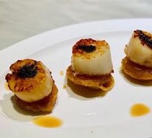 Black Truffle Pan-Seared Scallops