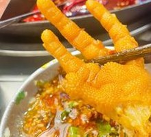 Spicy Braised Chicken Feet