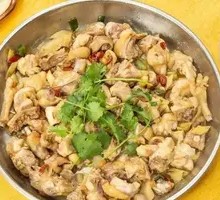 Steamed Local Chicken in Copper Plate