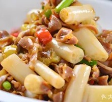 Sour Lotus Stem Stir-Fried Chicken Offal