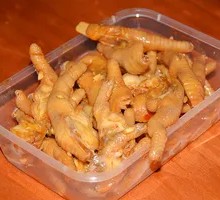 Clear Nourishing Chicken Feet Soup