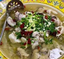 Four Courses from One Fish: Sichuan Pickled Vegetables Fish (4 Dishes)