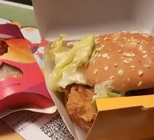 Spicy Chicken Leg Burger