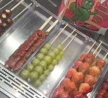 Signature Candy Apples Box
