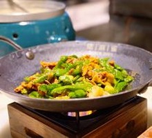 Spicy Pepper and Pork Stir-fry