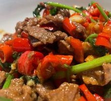 Stir-Fried Beef with Yellow Onion