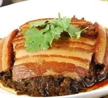 Preserved Vegetable Braised Pork