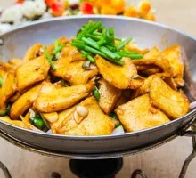 Spicy Pot-Braised Tofu with Leaves