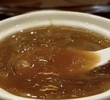 Braised Shark's Fin in Clay Pot