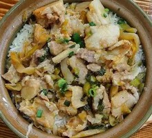 Pickled Vegetable Pork Patties with Rice