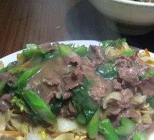 Stir-Fried Beef with Sauce