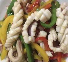 Stir-Fried Squid with Green Chili