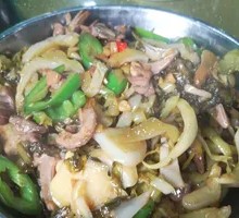 Sour Cabbage Stir-fried Goose Offal