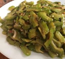 Bamboo Shoot and Bitter Melon Stir-fry