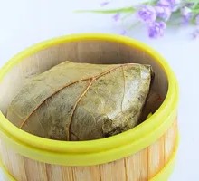 Lotus Leaf Pearl Chicken