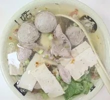 Beef Ball and Pork Offal Soup