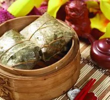 Stuffed glutinous rice chicken