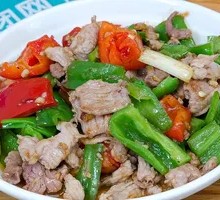 Stir-Fried Pork with Green Pepper