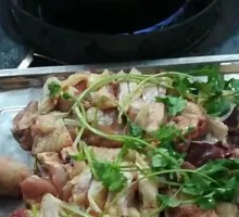 Fresh Fig and Chicken Steamed Dish