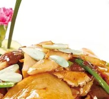 Stir-Fried River Three Fresh