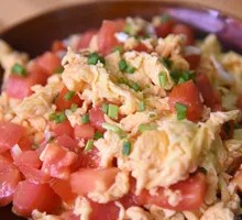 Tomato and Egg Stir-Fry