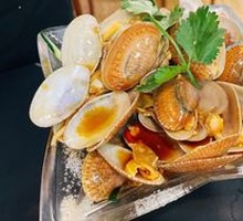 Cold-Mixed Clams