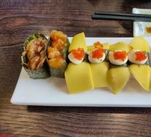 Garlic Squid Sushi