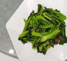 Stir-Fried Bok Choy