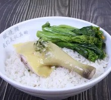 Steamed Chicken Leg Rice