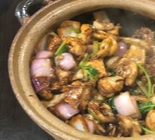 Signature Dry-Braised Chicken Pot