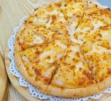 Premium Deluxe Pizza