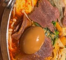 Sauce-Flavored Braised Beef Hot Pot