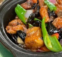 Braised Spare Ribs with Preserved Olives