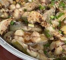 Stir-fried Catfish with Garlic and Fermented Black Beans