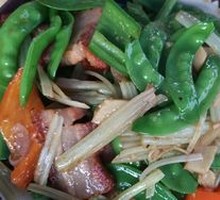 Snow Peas with Braised Pork