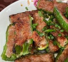 Stuffed and Pan-Fried Chili Peppers
