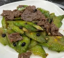 Bitter Melon Stir-Fried with Beef