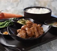 Pork Trotter Rice Bowl