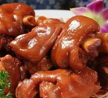 Secret-Recipe Pig Trotters