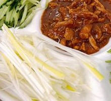Beijing-style Shredded Pork in Soy Sauce