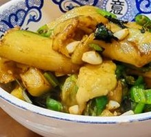 Stir-Fried Green Round Eggplant