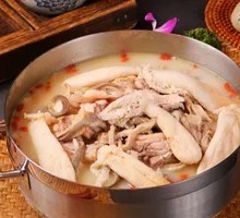 Bamboo Shoot and Pig's Trotter Chicken Soup