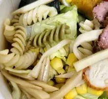 Signature Beef Salad Platter